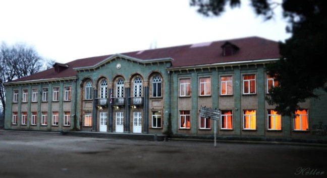 ქ. ბოლნისის N1 საჯარო სკოლის ჰიმნი - ტექსტის ავტორი: ხათუნა ქარაია, კომპოზიტორი: მამა ბასილ ახვლედიანი, 2017წ.